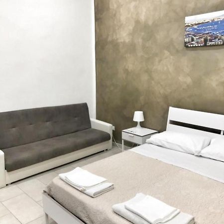 مبيت وإفطار نابولي Via Nilo House المظهر الخارجي الصورة